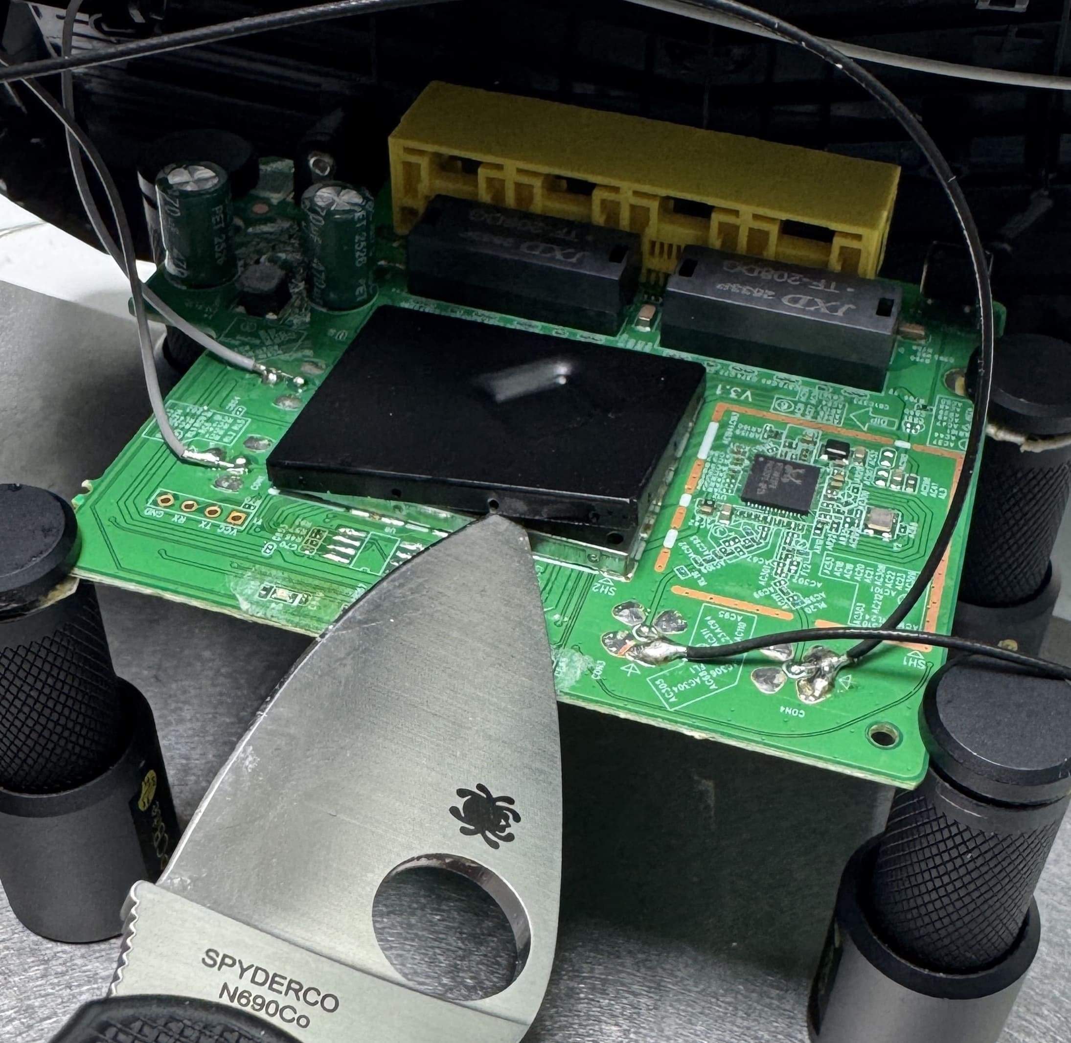 EMI-Shield open